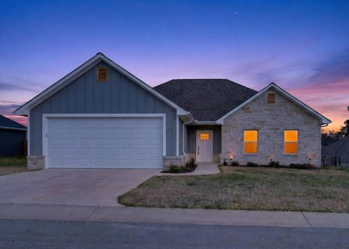 203 Toro Dr, Winona, TX, 75792-4921 | Card Image