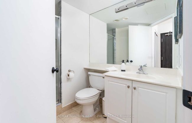 4203 - 210 Victoria St, Condo with 2 bedrooms, 2 bathrooms and null parking in Toronto ON | Image 12