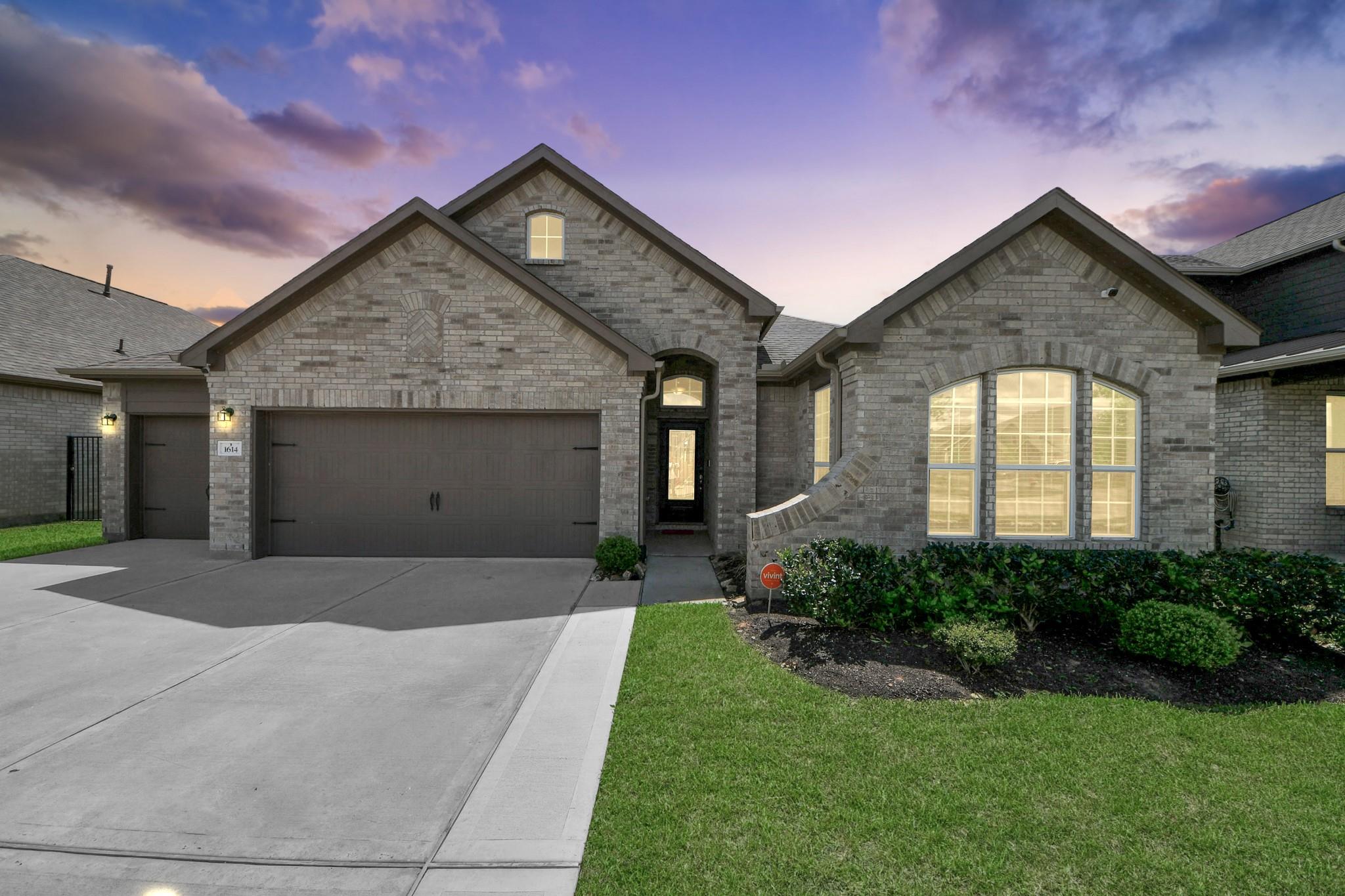 Residential Lease in Rosharon 2