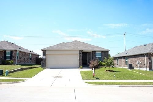 1416 Waggoner Dr, Cross Roads, TX, 76227-4132 | Card Image