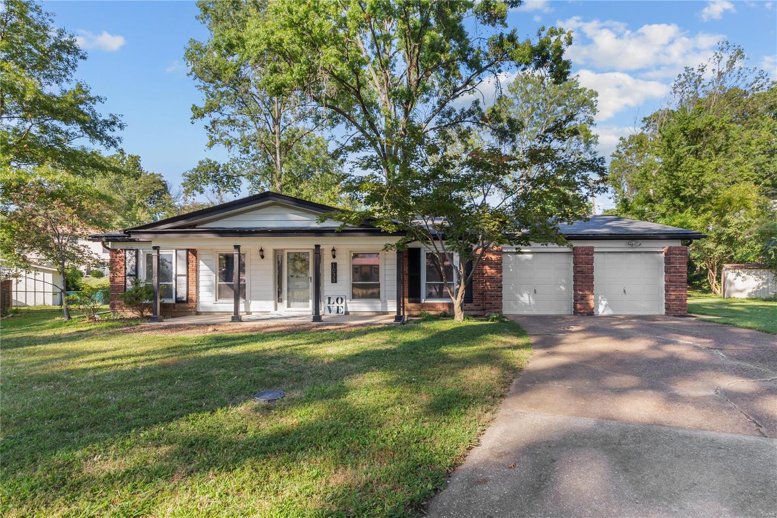 Flair Ct, Saint Louis, MO 63146