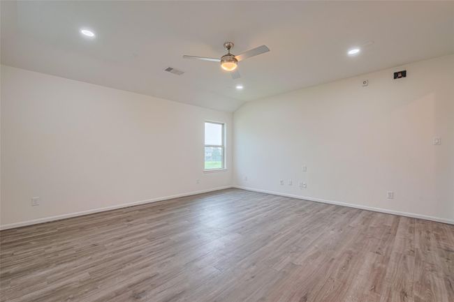 3215 Laurel Bend Ln, House other with 4 bedrooms, 3 bathrooms and 2 parking in Pearland TX | Image 19