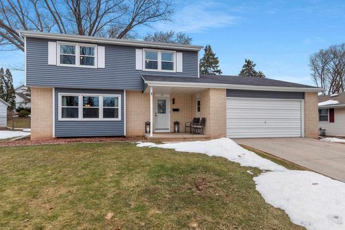 425 Saratoga Street, GREEN BAY, WI, 54303 | Card Image
