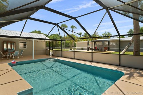 4220 Sunrise Blvd, Fort Pierce, FL, 34982-6932 | Card Image