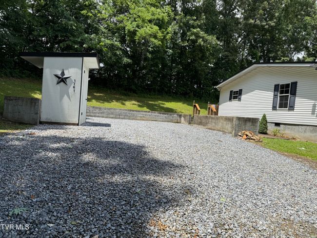 1761 Corby Bridge Rd, House other with 4 bedrooms, 2 bathrooms and null parking in Chuckey TN | Image 9