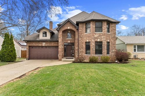 421 Miner St, Bensenville, IL, 60106-2656 | Card Image