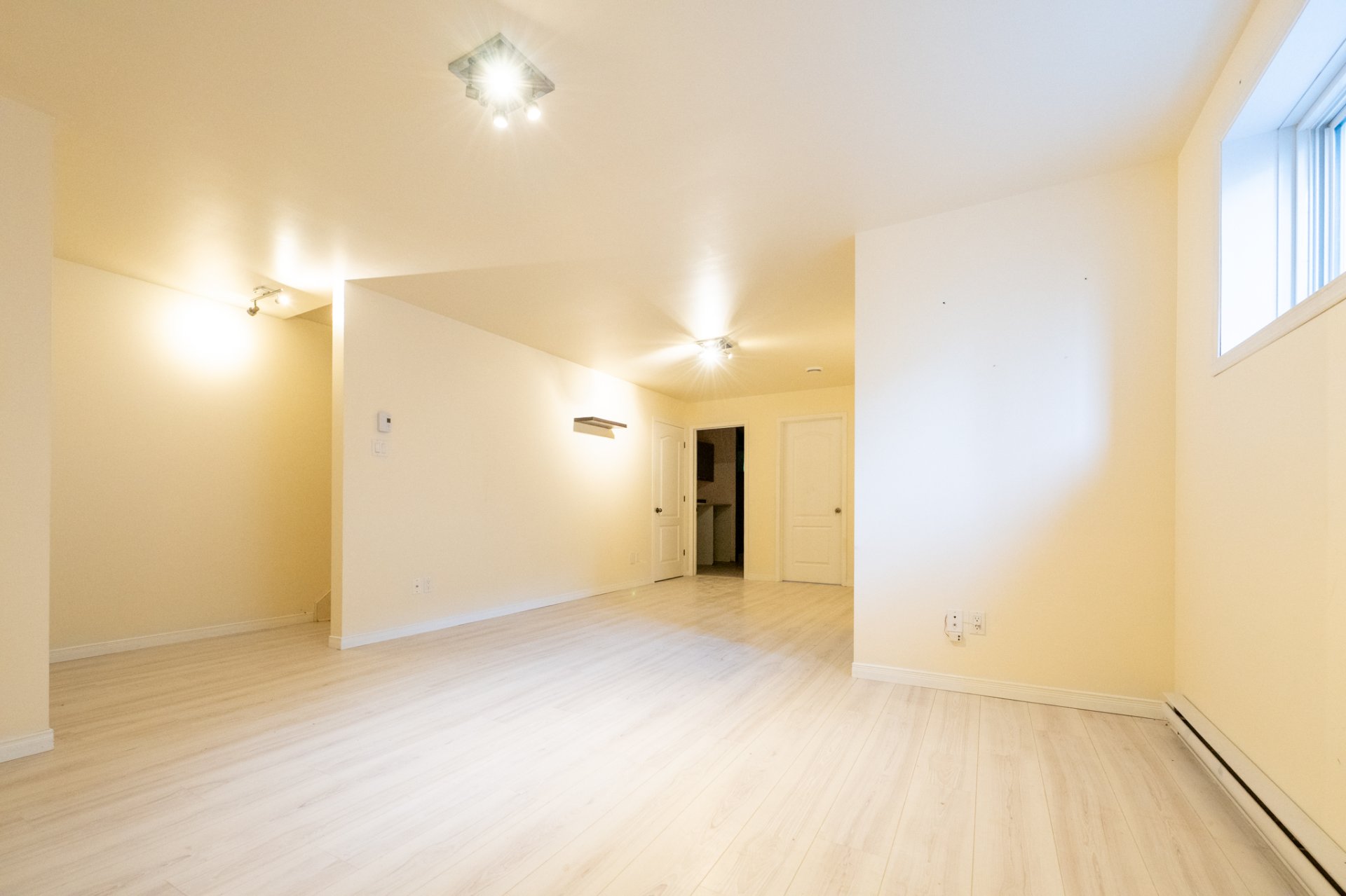Residential in Sherbrooke (Brompton/Rock Forest/Saint-Élie/Deauvi 5