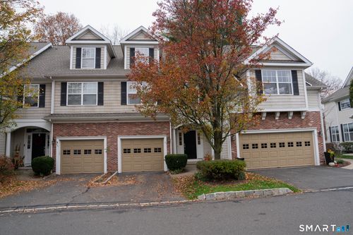 94-94 Goodwin Cir, Hartford, CT, 06105-5205 | Card Image
