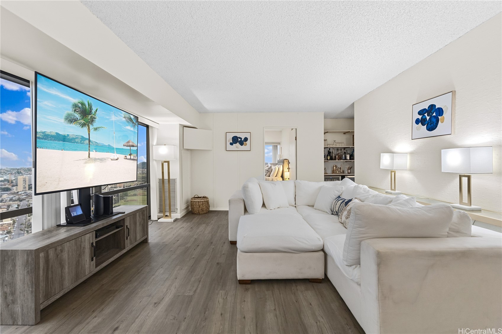 Residential in Honolulu 2