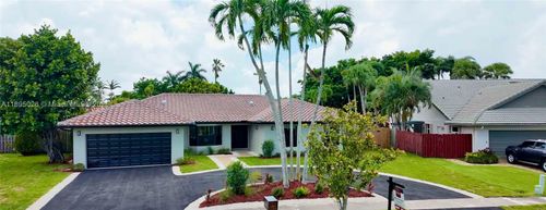 1005 Nw 99th Ave, Plantation, FL, 33322-4856 | Card Image