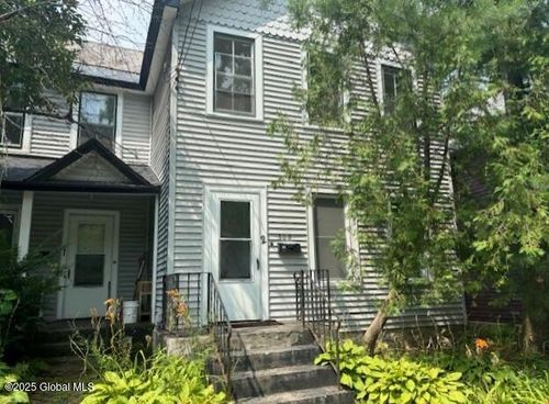 2-305 Nelson Ave, Saratoga Springs, NY, 12866-2424 | Card Image