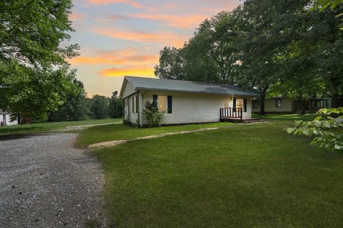 284 Watts Rd, New Johnsonville, TN, 37134-2533 | Card Image