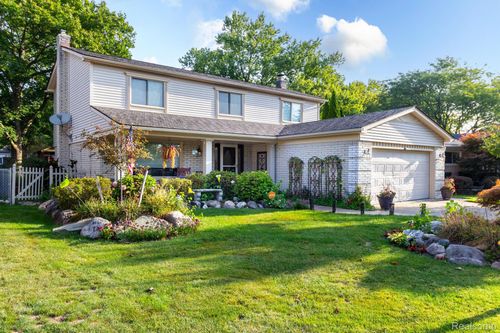 42928 Versailles Rd, Canton, MI, 48187-2344 | Card Image