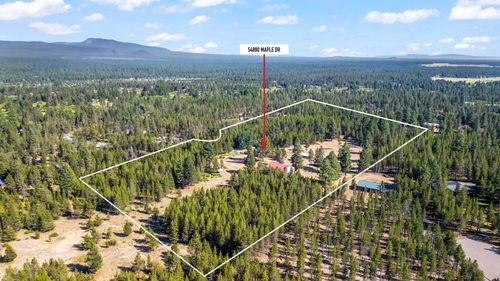 54880 Maple Dr, Bend, OR, 97707-2672 | Card Image