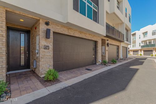 41-1717 E Morten Avenue, Phoenix, AZ, 85020 | Card Image