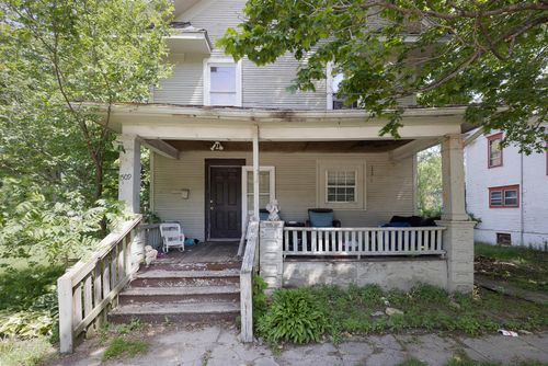 1509 School Street, Rockford, IL, 61101 | Card Image
