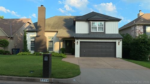 7716 S Granite Ave, Tulsa, OK, 74136-8433 | Card Image