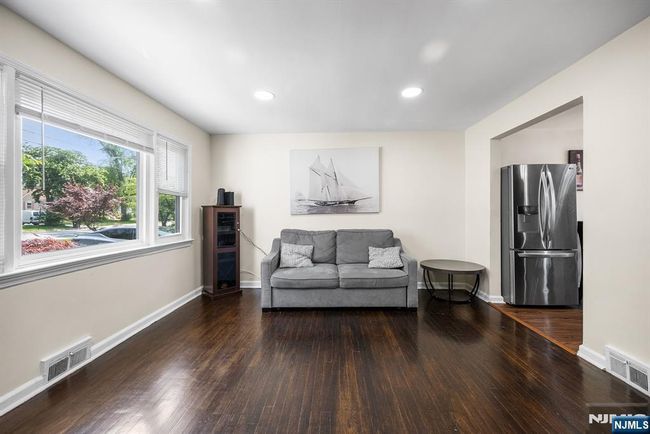 120 Main St, House other with 4 bedrooms, 2 bathrooms and null parking in Ridgefield Park NJ | Image 4