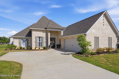 109 Bridge Water Loop, Madison, MS, 39110-8229 | Card Image