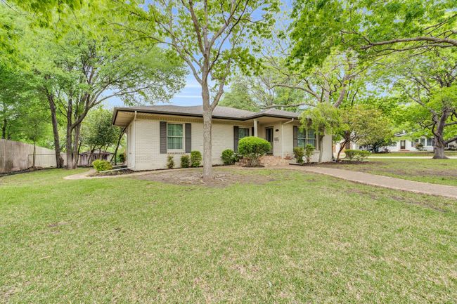 529 N Grand Ave, House other with 4 bedrooms, 3 bathrooms and null parking in Waxahachie TX | Image 4