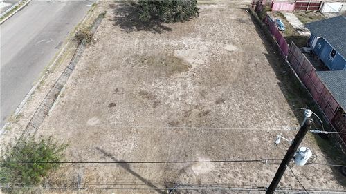 702 & 704 S 23rd St, Donna, TX, 78537-3724 | Card Image