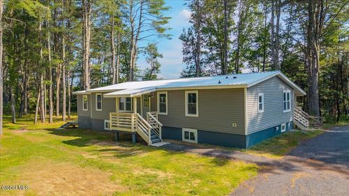 6628 Middle Grove Rd, Middle Grove, NY, 12850-2413 | Card Image