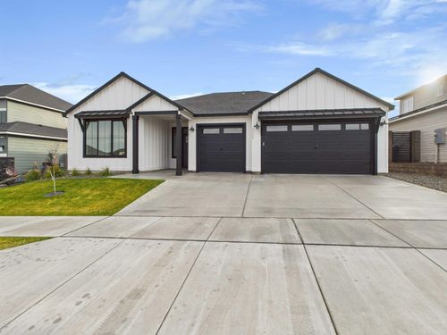 3791 Morningside Pkwy, Richland, WA, 99352-5573 | Card Image