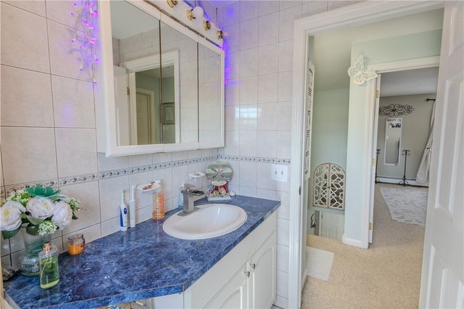 5 - 151 Willett Ave, Condo with 2 bedrooms, 2 bathrooms and 2 parking in Riverside RI | Image 15