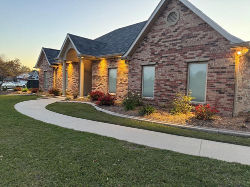 261 N Hill Dr, Carriere, MS, 39426-8166 | Card Image