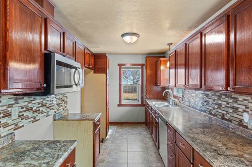 220 18th St N, WISCONSIN RAPIDS, WI, 54494-3729 | Card Image