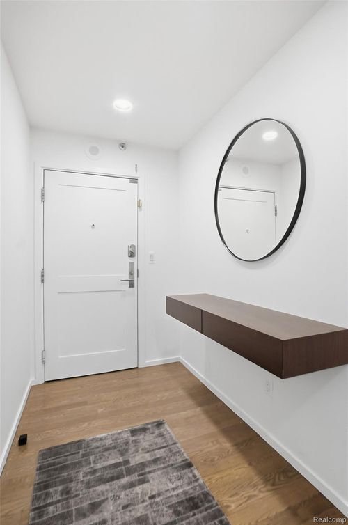 unit-510-411 S Old Woodward Ave, Birmingham, MI, 48009-6646 | Card Image