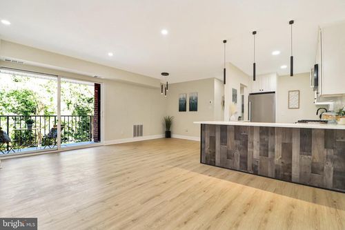 apt-203-7980 Audubon Ave, ALEXANDRIA, VA, 22306-3738 | Card Image