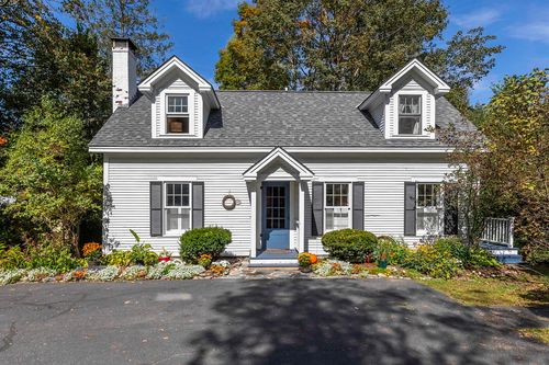 4-11 1/2 Church St, Woodstock, VT, 05091-4409 | Card Image