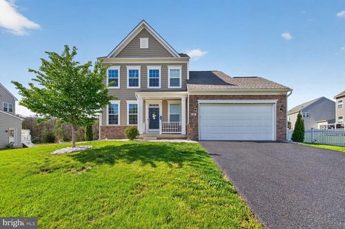 18101 Petworth Cir, HAGERSTOWN, MD, 21740-8139 | Card Image