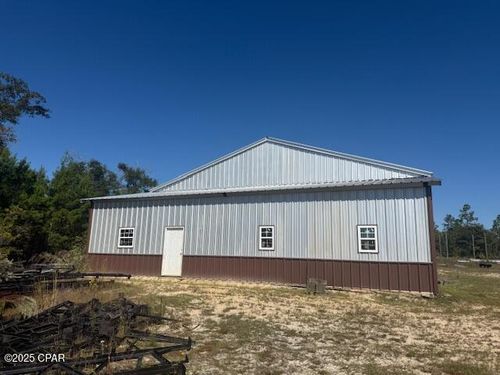 17041 B Nw County Road 12, Bristol, FL, 32321-4046 | Card Image