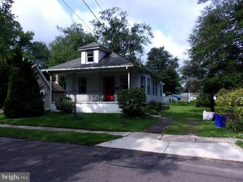 20 Elm Ave, CLEMENTON, NJ, 08021-3822 | Card Image