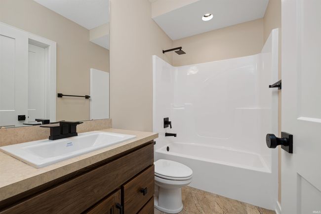 34TR - 18096 Tullymore Ln, House other with 5 bedrooms, 4 bathrooms and null parking in Leo IN | Image 32