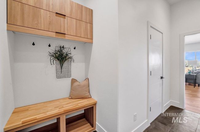 2282 E 4400 N, House other with 4 bedrooms, 4 bathrooms and 3 parking in Filer ID | Image 43