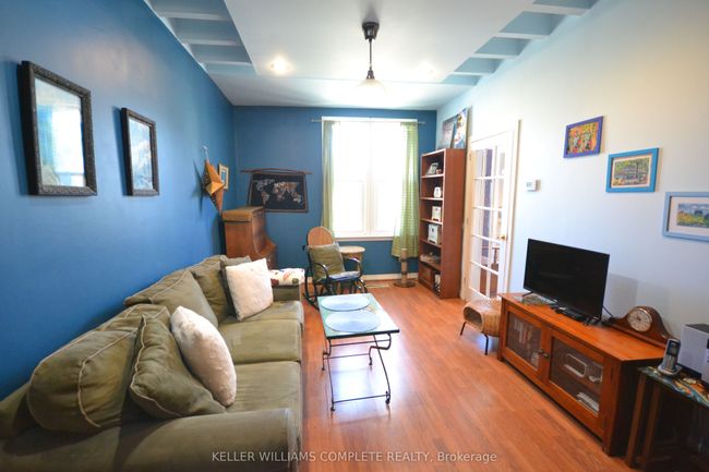 25 Chatham St, House other with 3 bedrooms, 2 bathrooms and 1 parking in Hamilton ON | Image 11