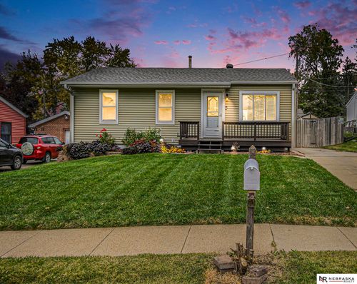 4124 Southern Hills Dr, Bellevue, NE, 68147-1720 | Card Image