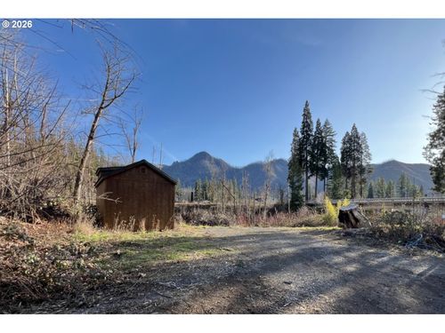 91241 Blue River Rd, Blue River, OR, 97413-9771 | Card Image