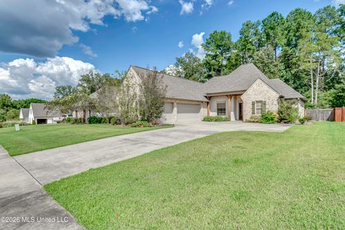 189 Stone Creek Dr, Gluckstadt, MS, 39110-5058 | Card Image