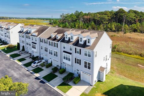 35811 S Gloucester Cir, MILLSBORO, DE, 19966-3205 | Card Image