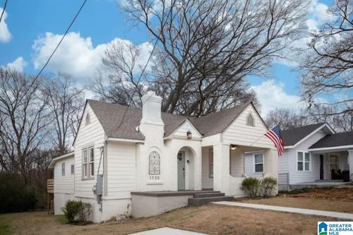 1725 28th Street Ensley, BIRMINGHAM, AL, 35218-2813 | Card Image