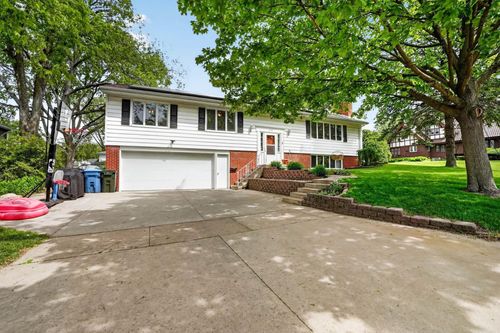 171 Lovejoy Ave, Waterloo, IA, 50701-4125 | Card Image