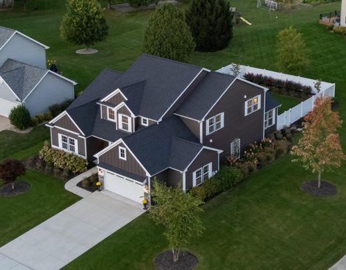 2600 Bell Cir, Stevensville, MI, 49127-9265 | Card Image