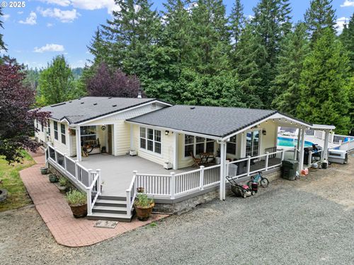 320 Curtin Hill Ln, Cottage Grove, OR, 97424-8402 | Card Image