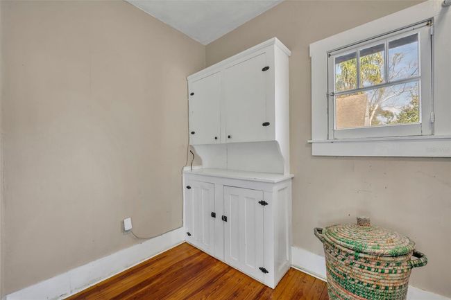 Laundry room storage | Image 26