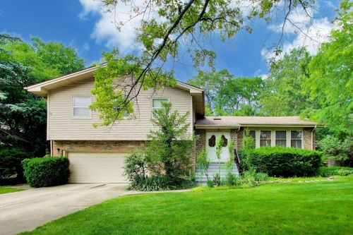 3214 River Falls Dr, Northbrook, IL, 60062-5167 | Card Image
