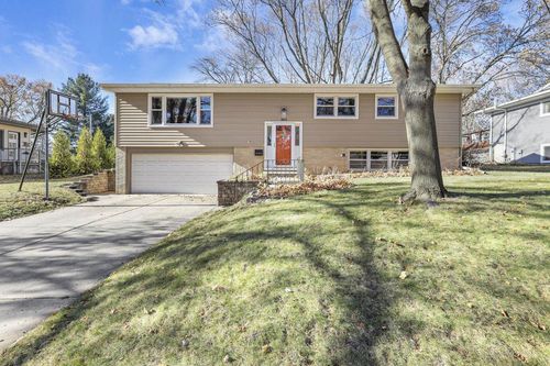 1810 Lewon Drive, MADISON, WI, 53711 | Card Image